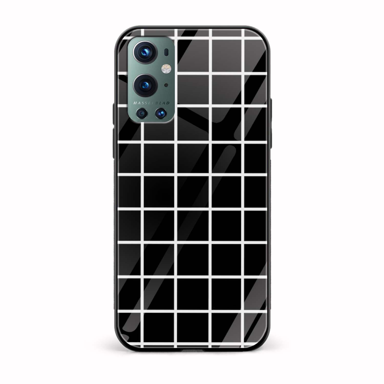 Black and White Printed Glass Back Phone Case Black and White Printed Glass Back Phone Case - Image 1